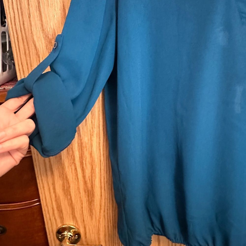 Teal Blouse - Picture 7 of 10